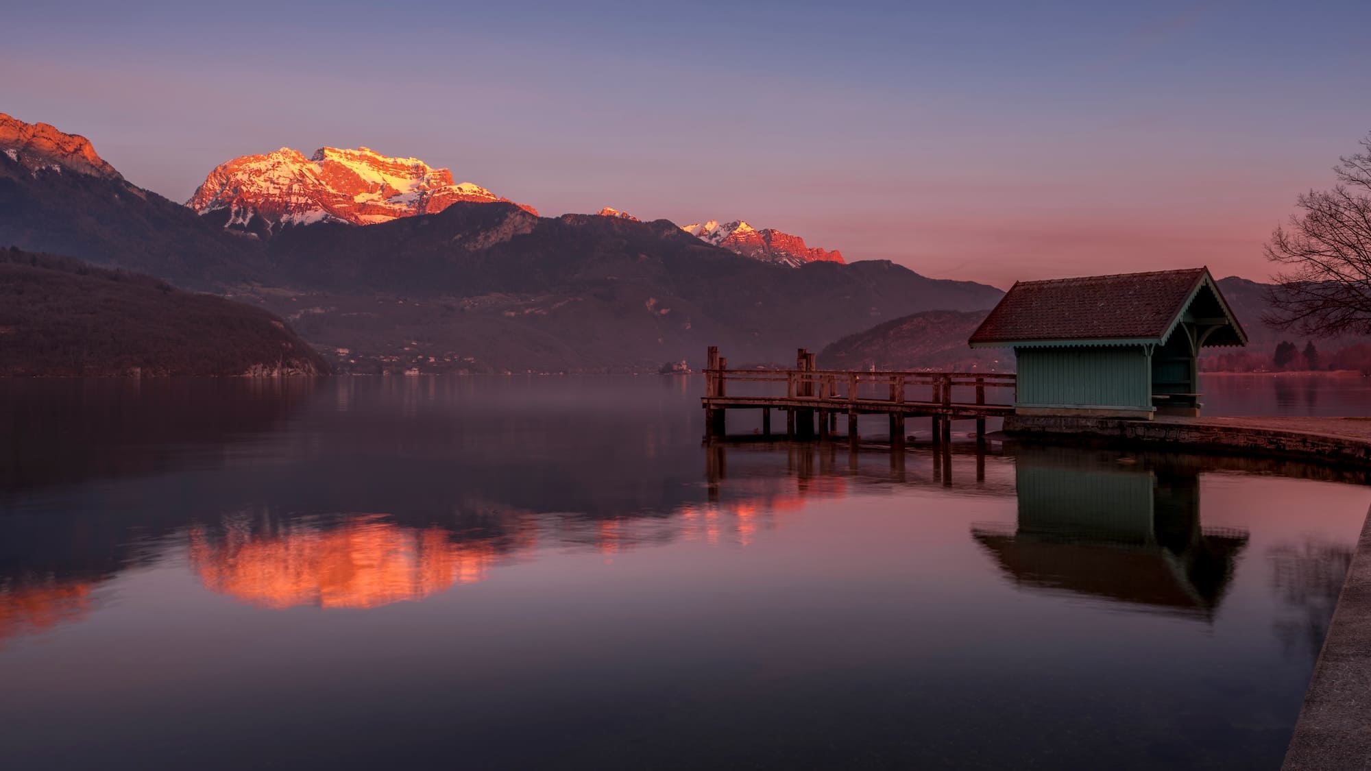 coucher de soleil region mont blanc alpes camping les iles
